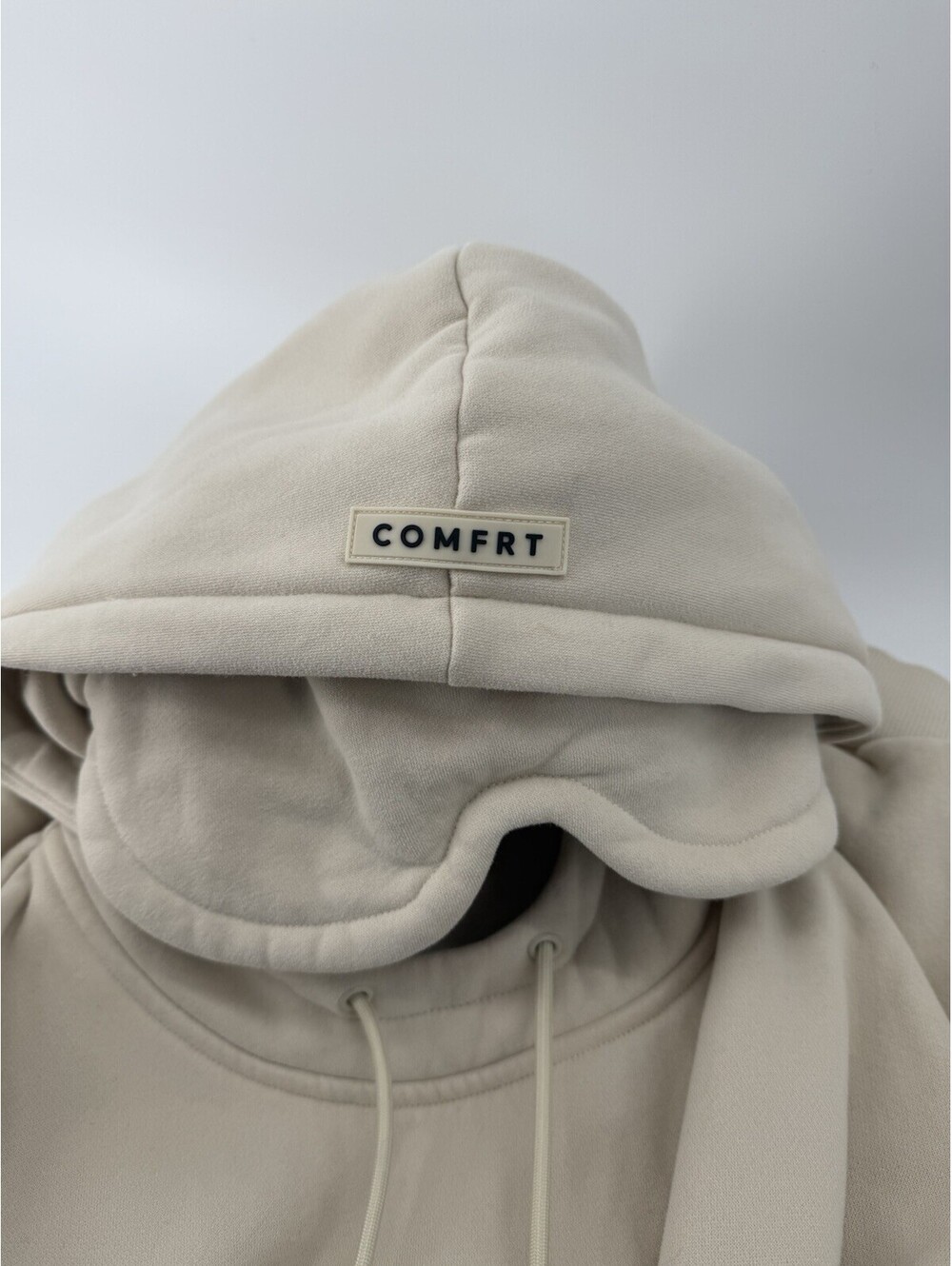 Comfort Travel Essentials Hoodie Unisex Size L Pockets Travel Oversized Stone - Picture 3 of 8